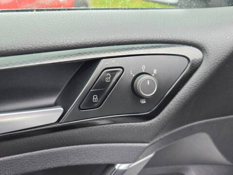 2015 Volkswagen Golf TSI SEL