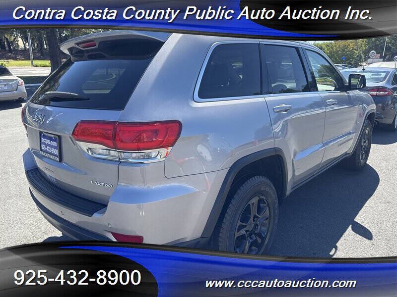 2017 Jeep Grand Cherokee Laredo E