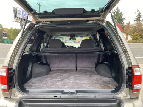 2003 Nissan Pathfinder SE