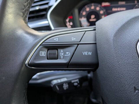 2022 Audi Q3 quattro S line Prem Plus 45 TFSI