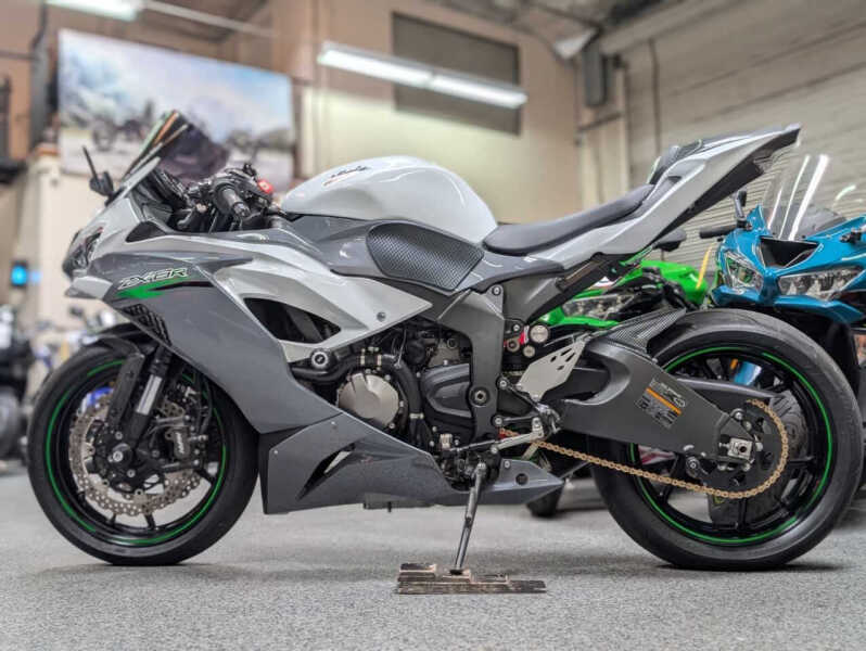 2021 Kawasaki Ninja ZX-6R