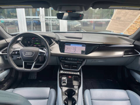 2022 Audi e-tron GT quattro Prestige