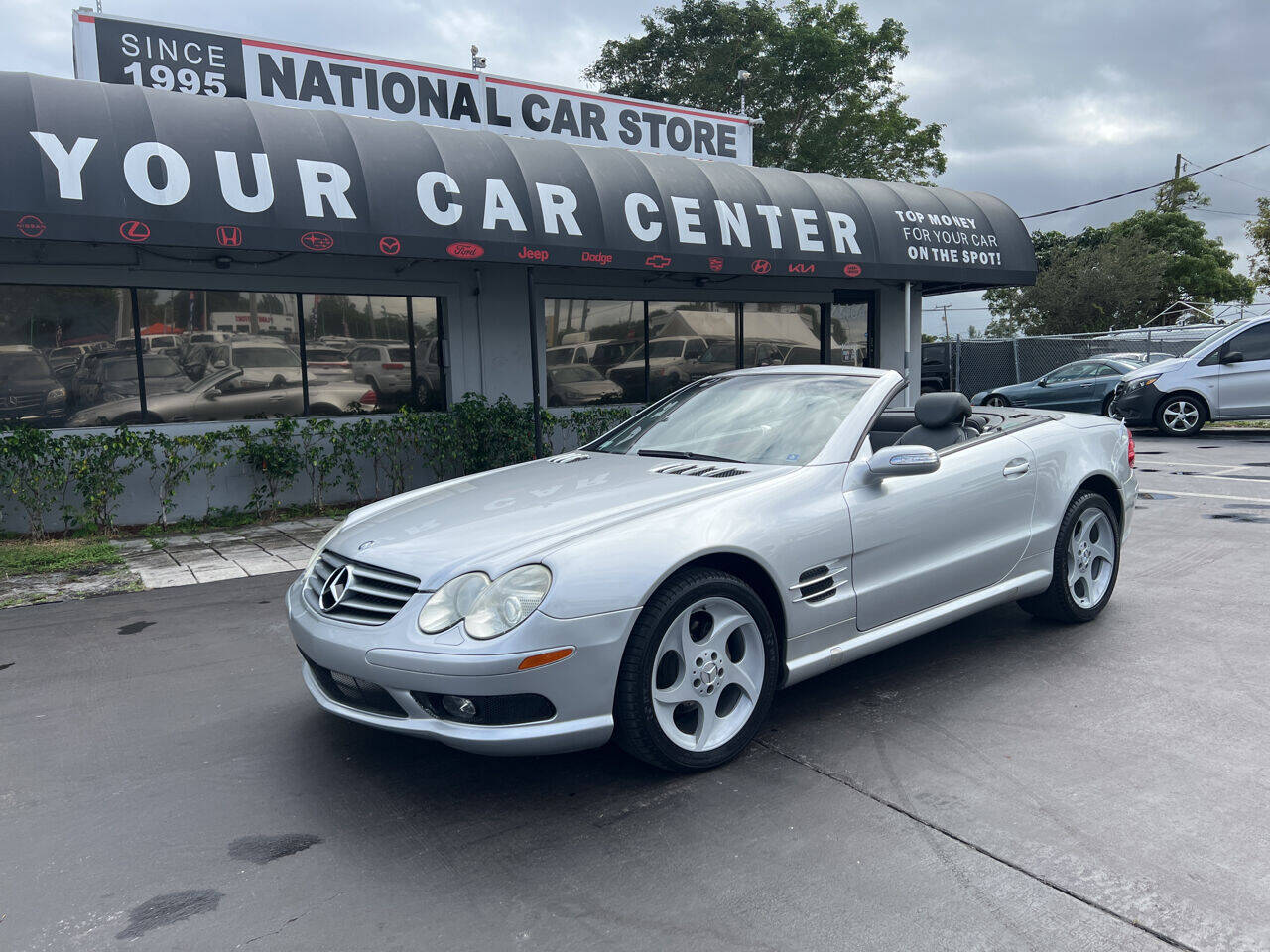 2004 Mercedes-Benz SL-Class  - $12,900