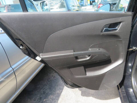 2015 Chevrolet Sonic LT Auto