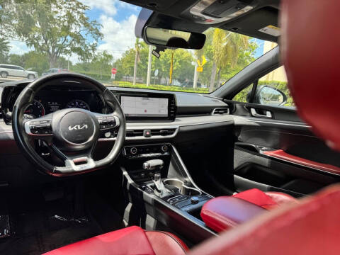 2023 Kia K5 GT-Line