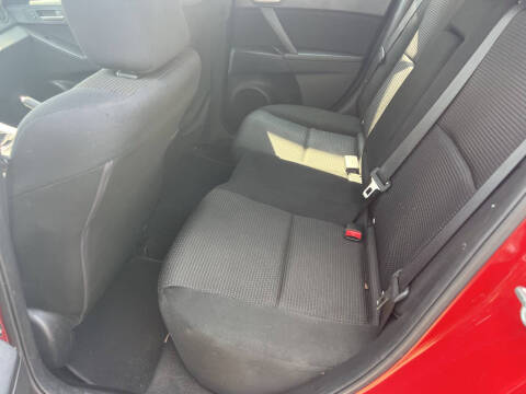 2013 Mazda MAZDA3 i Touring