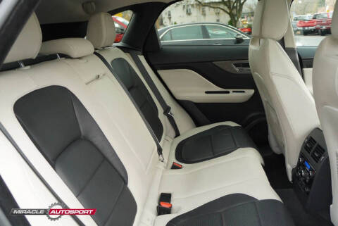 2018 Jaguar F-PACE S