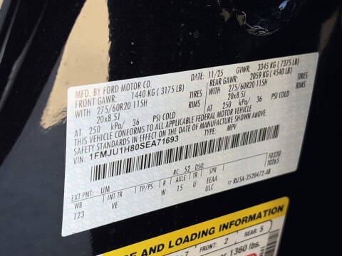 2025 Ford Expedition Active