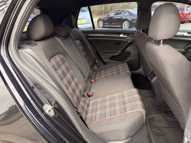 2015 Volkswagen Golf GTI S