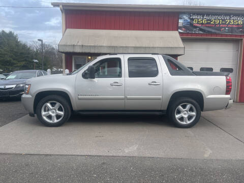 2008 Chevrolet Avalanche for sale at JWP Auto Sales,LLC in Maple Shade NJ