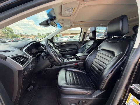 2020 Ford Edge