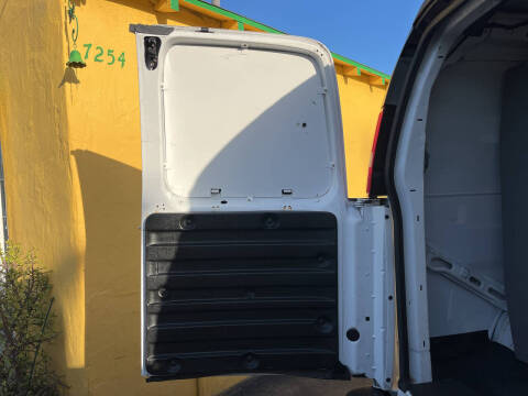 2016 Chevrolet Express 2500