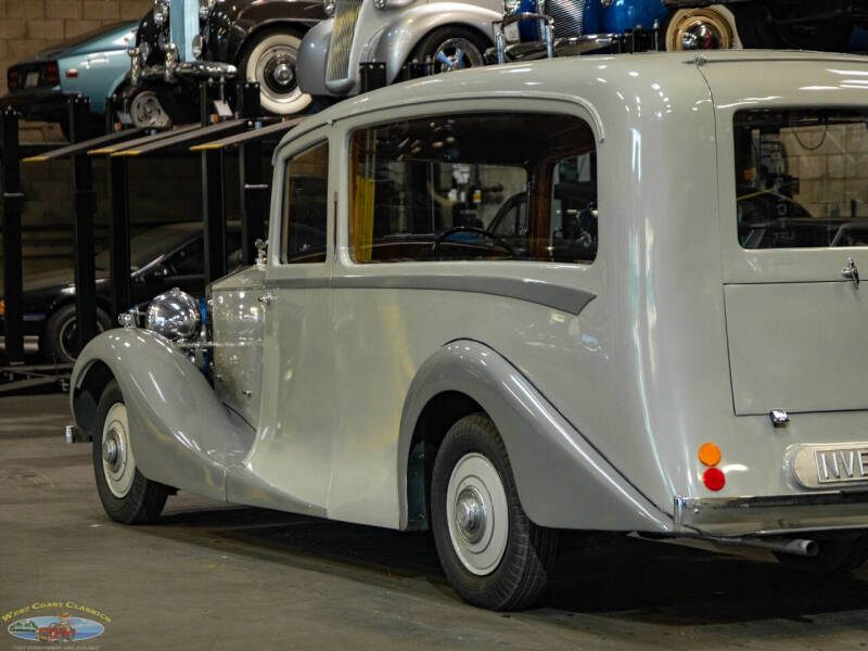 1939 Rolls-Royce Wraith Hearse