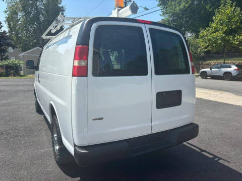 2011 Chevrolet Express 2500