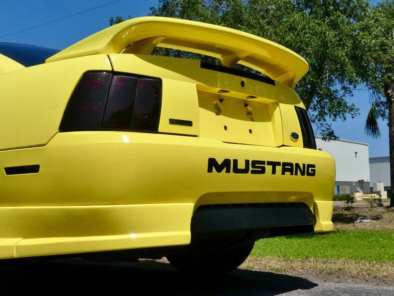 2001 Ford Mustang