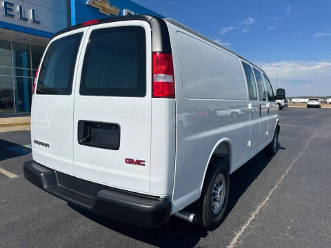 2025 GMC Savana 2500