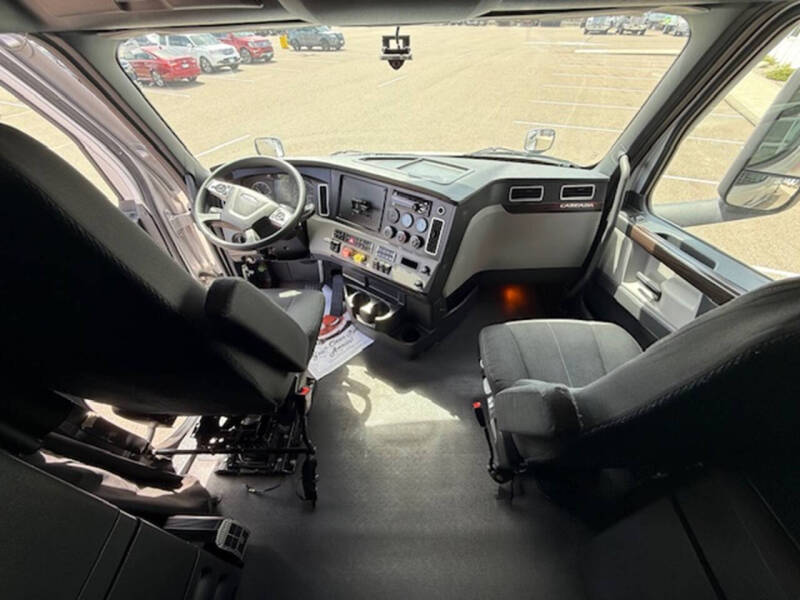 2021 Freightliner Cascadia