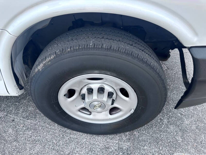 2020 Chevrolet Express 2500