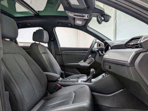 2020 Audi Q3 quattro S line Prem Plus 45 TFSI