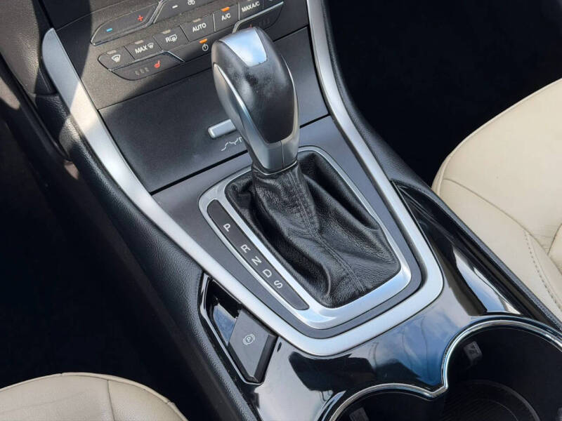 2017 Ford Edge SEL