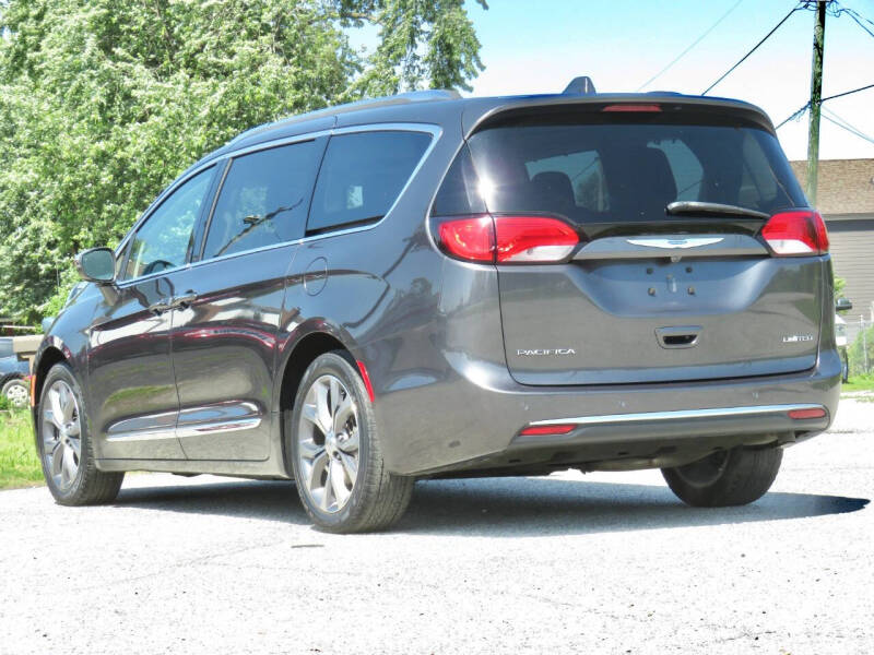 2018 Chrysler Pacifica Limited