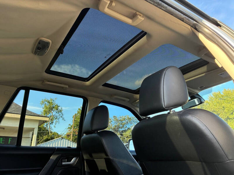 2009 Land Rover LR2 HSE