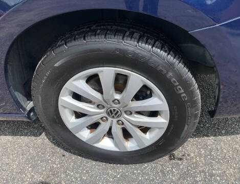 2014 Volkswagen Routan