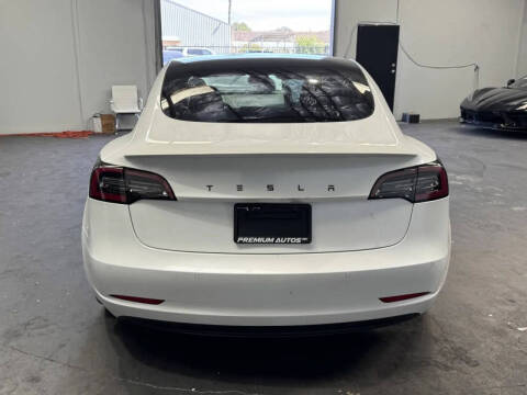 2019 Tesla Model 3 Mid Range
