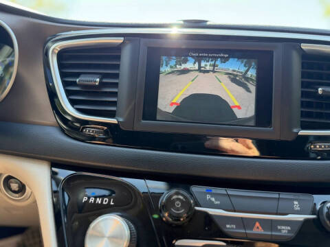 2018 Chrysler Pacifica L
