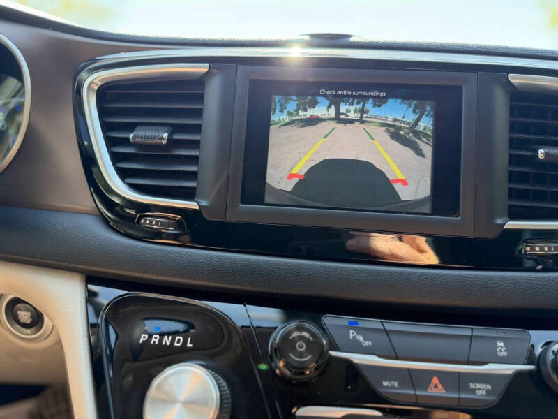 2018 Chrysler Pacifica L