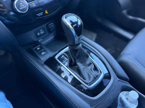 2020 Nissan Rogue Sport SL