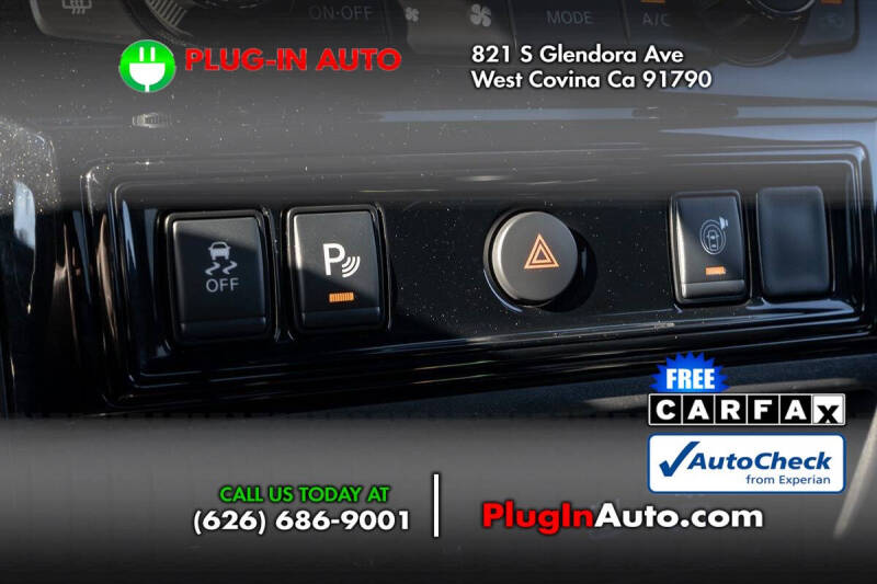 2023 Nissan Titan SV