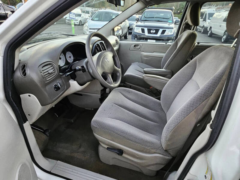 2006 Dodge Grand Caravan SE