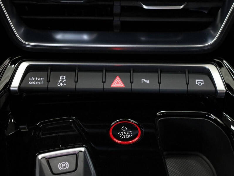 2022 Audi e-tron GT quattro Premium Plus