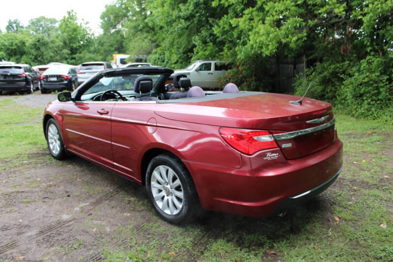 2013 Chrysler 200 Touring