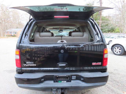 2003 GMC Yukon Denali