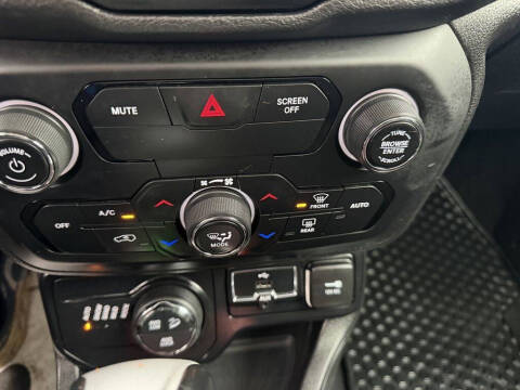 2018 Jeep Renegade Trailhawk