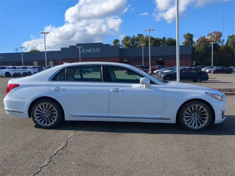 2018 Genesis G90