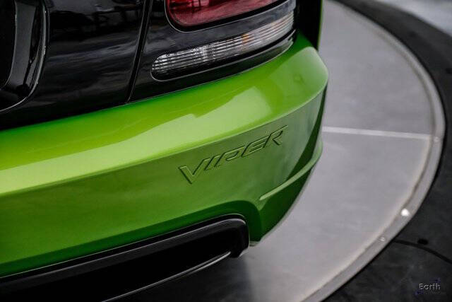 2010 Dodge Viper SRT-10