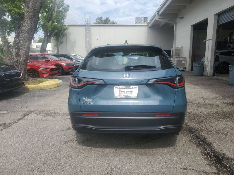 2024 Honda HR-V LX
