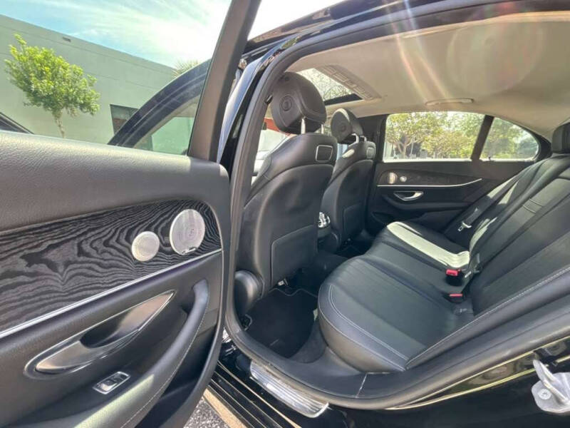 2018 Mercedes-Benz E-Class E 300