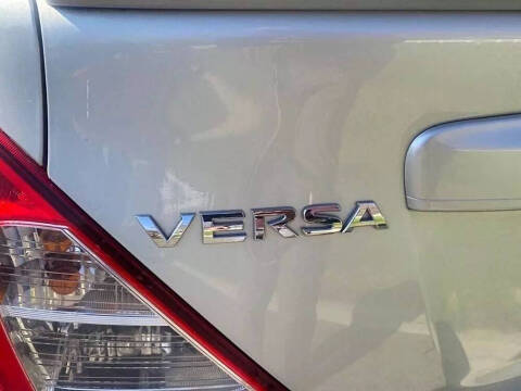 2018 Nissan Versa