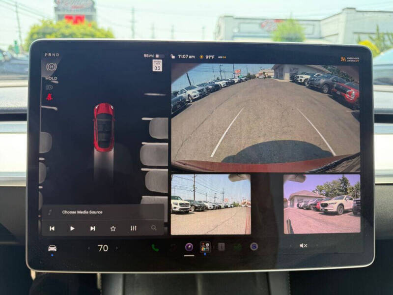 2023 Tesla Model 3 Performance