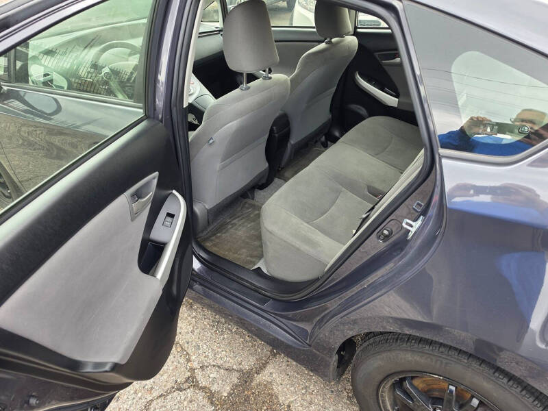 2014 Toyota Prius Two