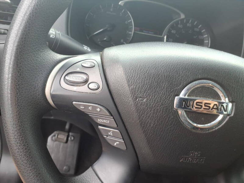 2018 Nissan Pathfinder S