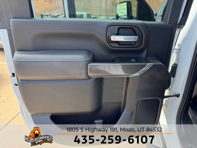 2023 GMC Sierra 3500HD