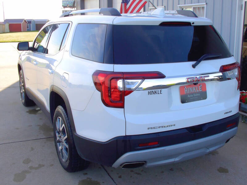 2023 GMC Acadia SLT