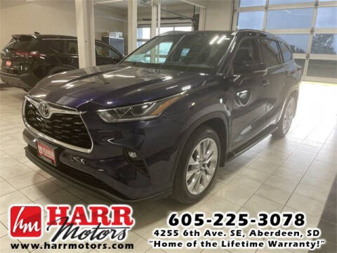 2021 Toyota Highlander for sale at Harr Motors Bargain Center in Aberdeen SD