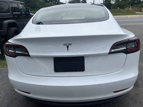 2021 Tesla Model 3 Standard Range Plus