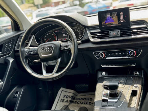 2019 Audi Q5 quattro Premium 45 TFSI